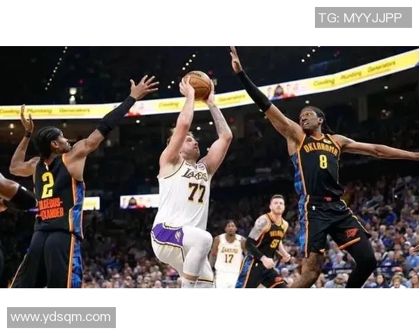 湖人对决雷霆季后赛第三场精彩回顾与赛后分析