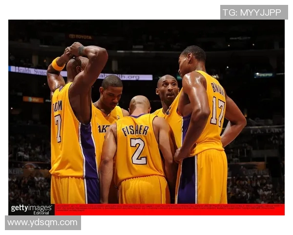 湖人队与火箭全场精彩回放视频分析及赛后点评分享