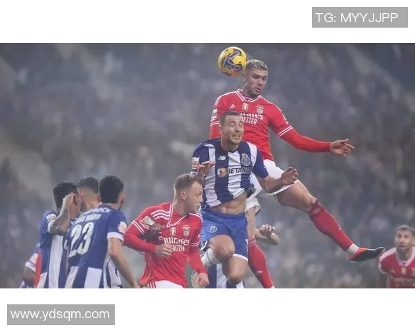 勒沃库森与流浪者队激战在即谁能在欧联杯中笑到最后