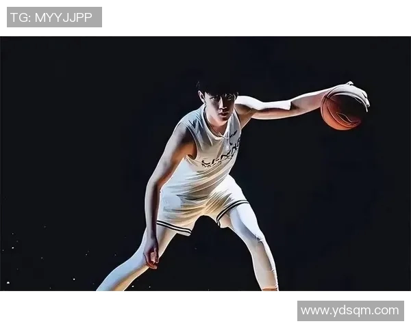 曾凡博：从青涩新星到篮球赛场的耀眼之光，未来可期的成长之路