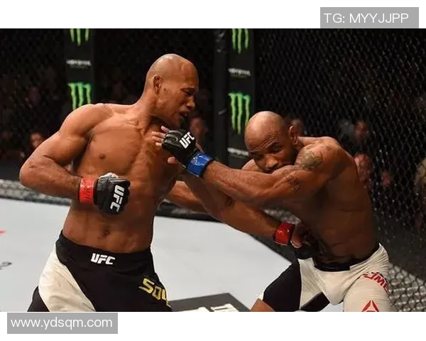 韦德曼与蜘蛛的巅峰对决UFC历史上的经典之战再度回顾